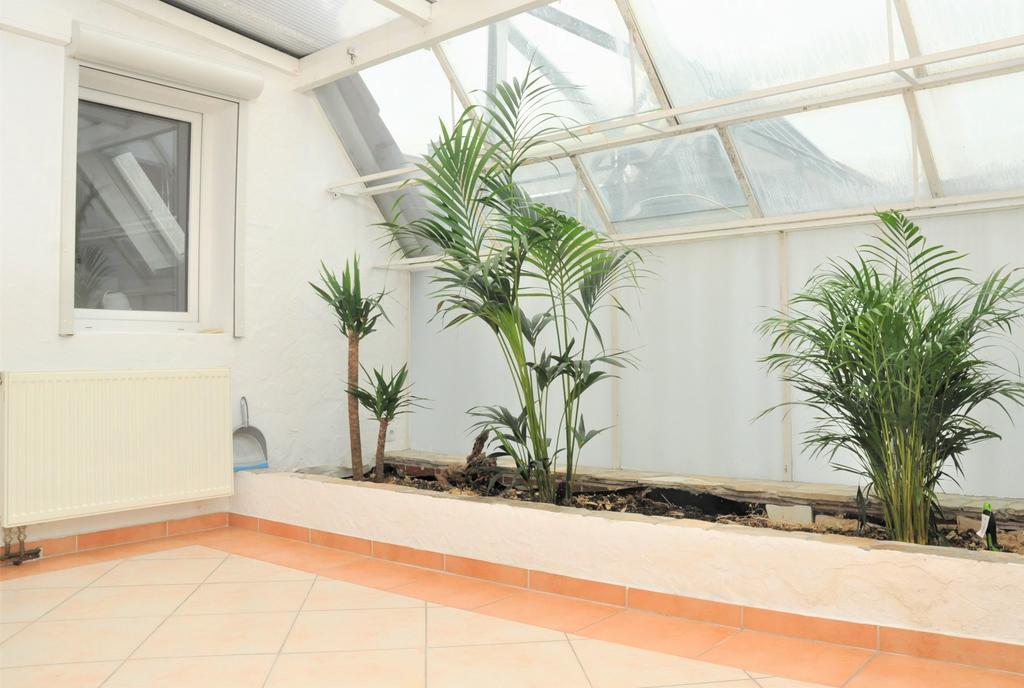 200m² In Walldorf - Sap Walldorf (Baden-Wurttemberg)